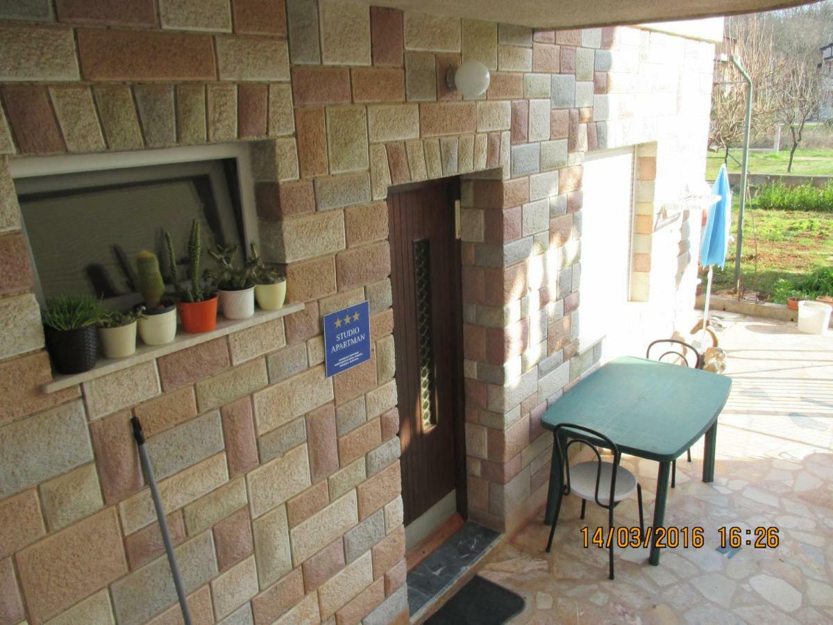 Apartments Sandra Novigrad Istria Kültér fotó
